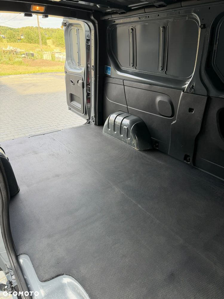 Renault TRAFIC - 30