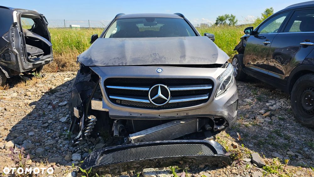 Mercedes-Benz GLA 200 (CDI) d - 4