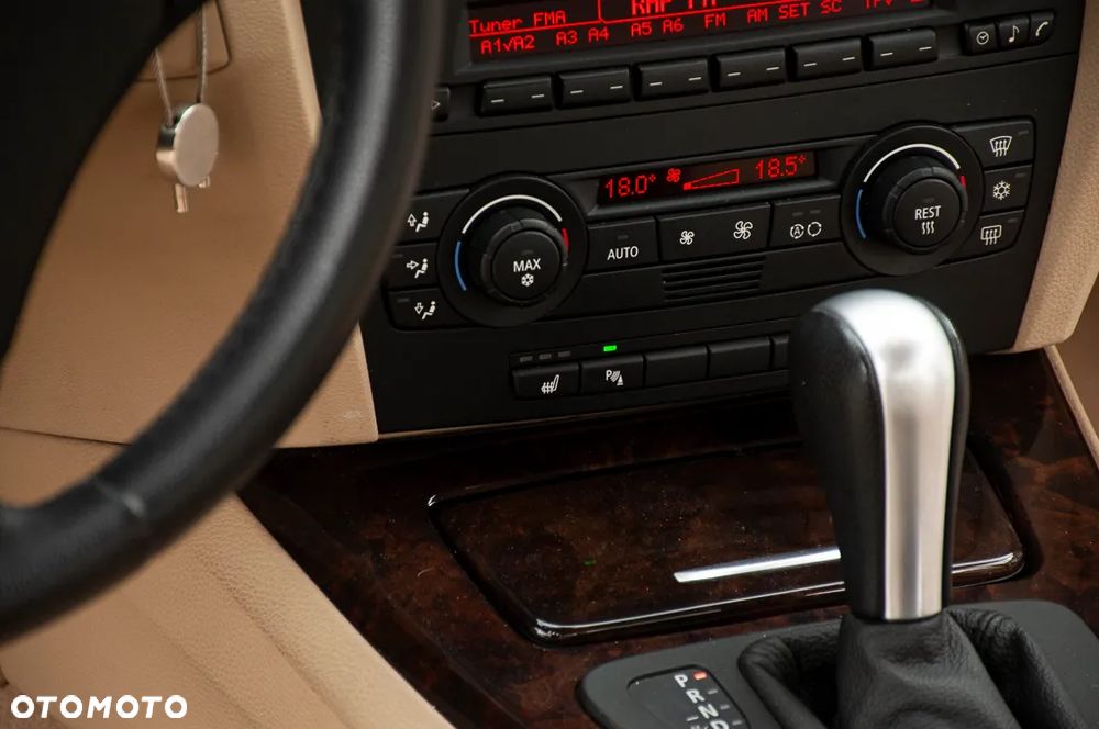 BMW Seria 3 - 24