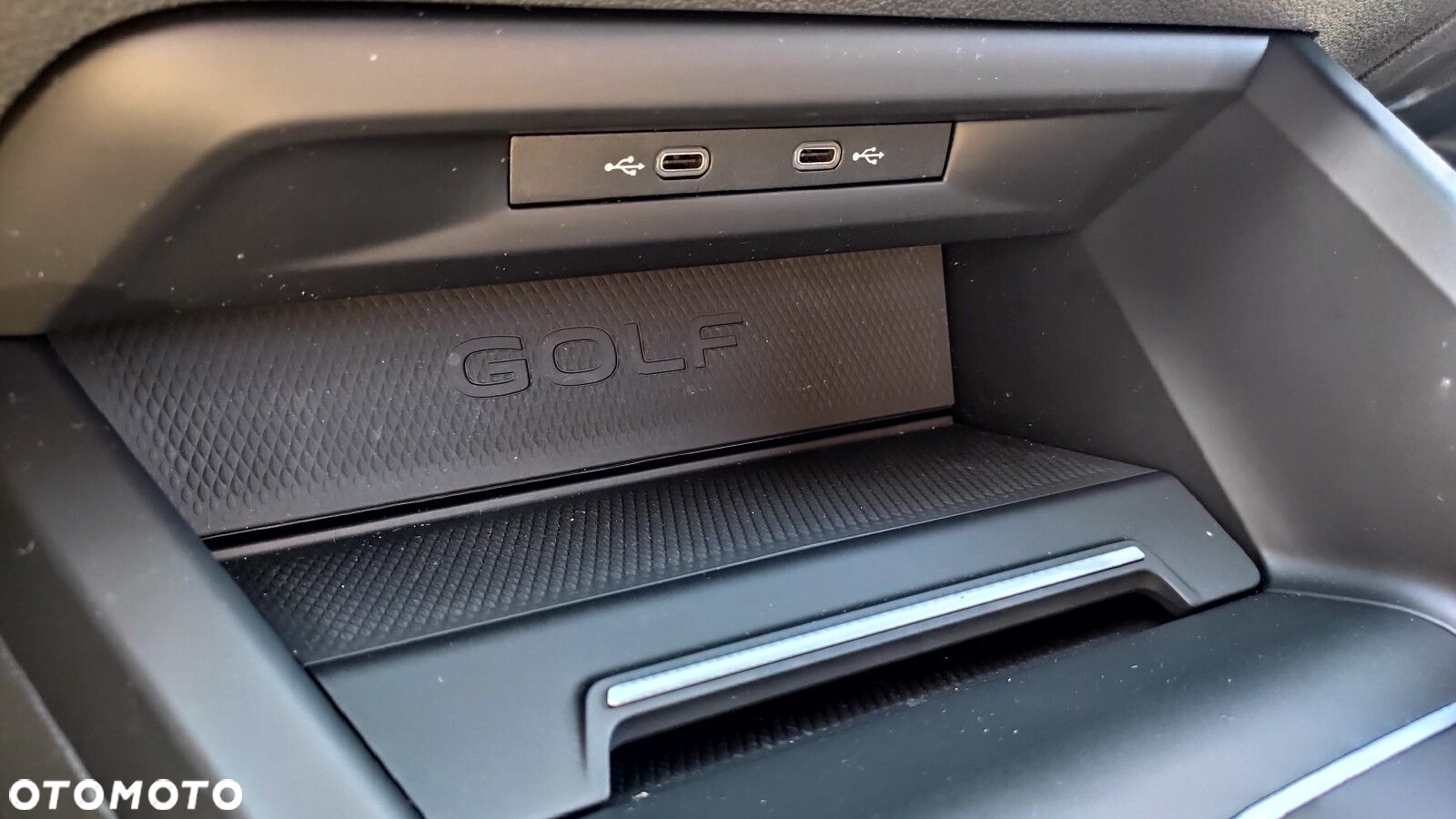 Volkswagen Golf - 29
