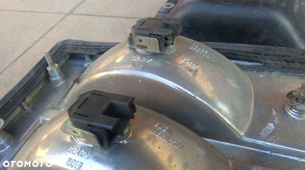 FIAT 125P LAMPA TYŁ TYLNA PRAWA ORG - 9