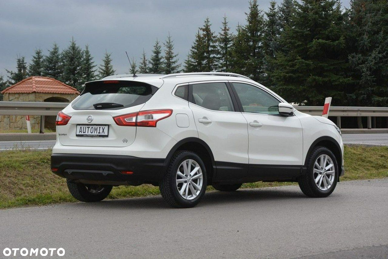Nissan Qashqai 1.2 DIG-T Acenta Xtronic EU6 - 7