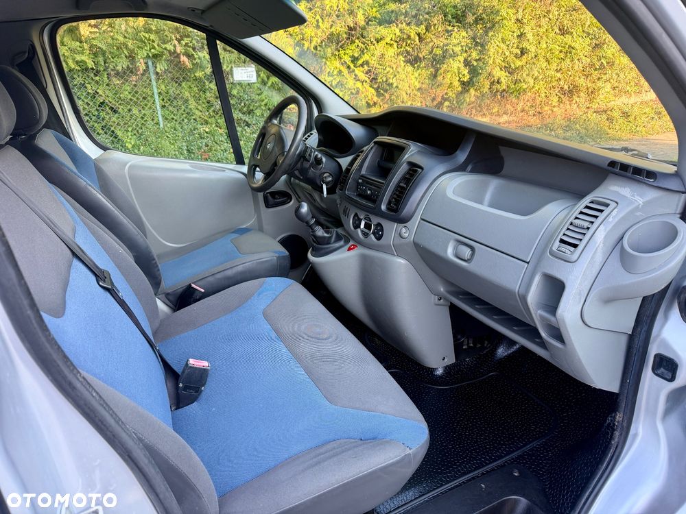 Renault Trafic Lift Long 2.0 DCI 114 KM Klima 2xdrzwi boczne piękny - 8