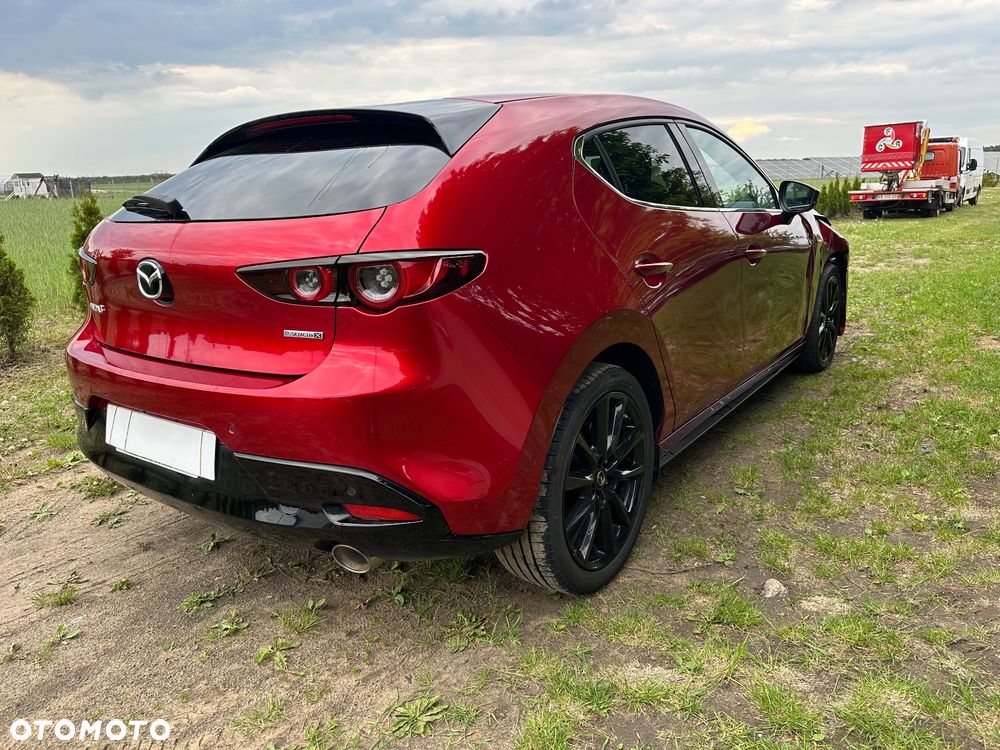 Mazda 3 e-SKYACTIV-X AWD 186 M HYBRID HOMURA - 3