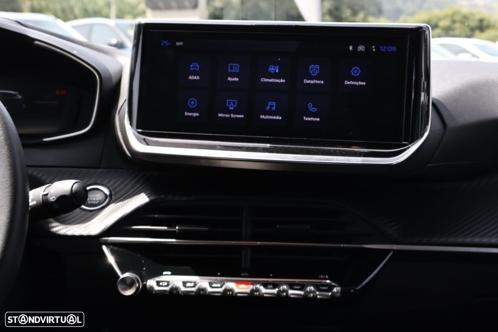Peugeot e-208 51 kWh Allure - 9