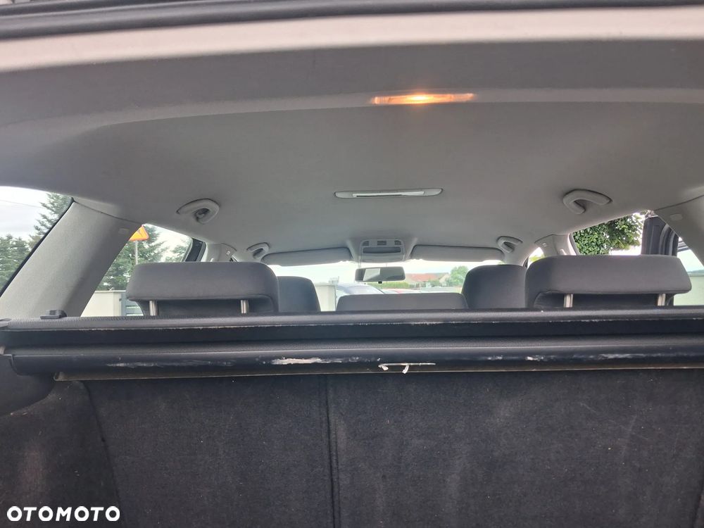 Volkswagen Golf Plus 1.9 TDI United - 10