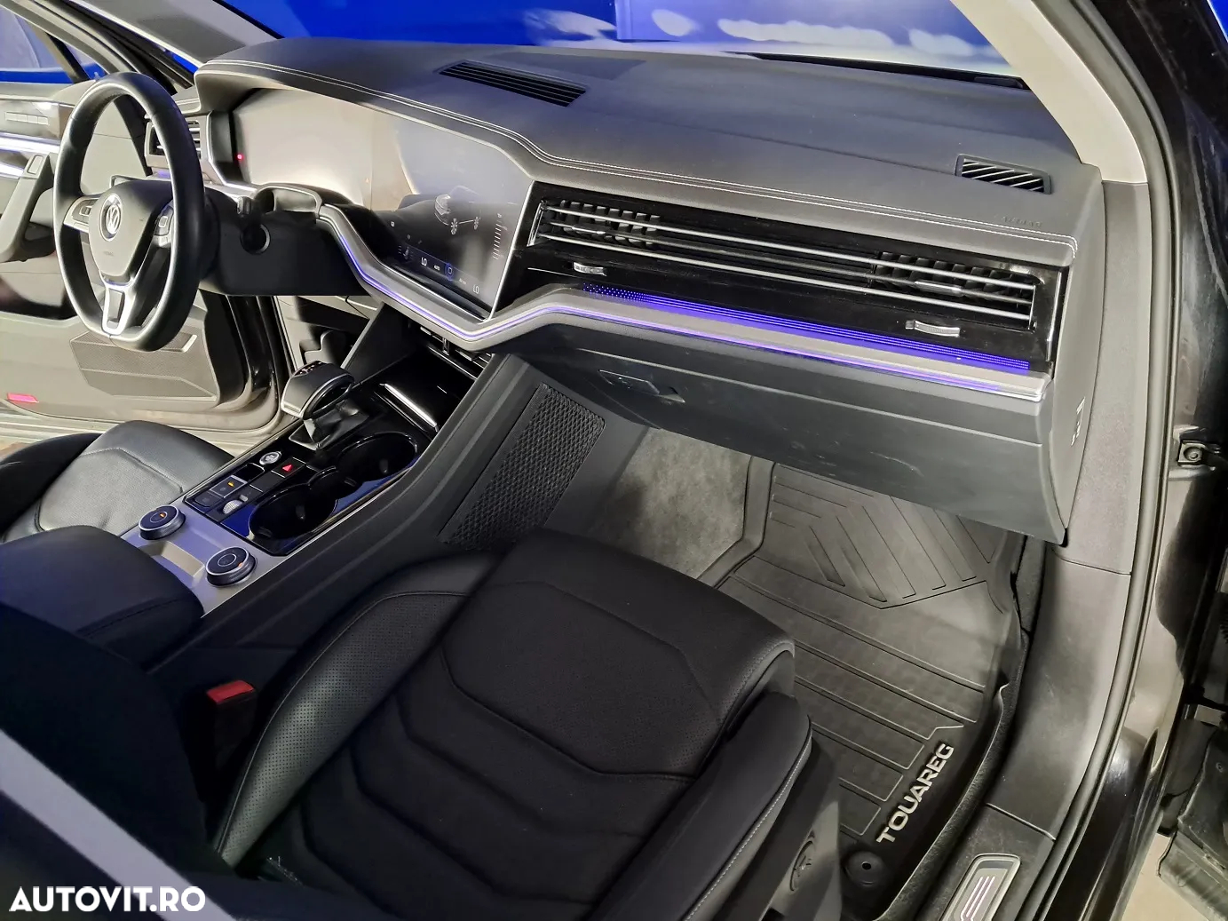 Volkswagen Touareg - 19