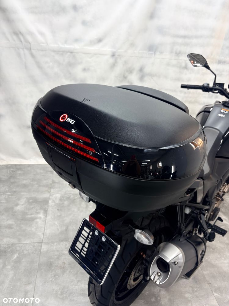 Suzuki V-STROM - 12