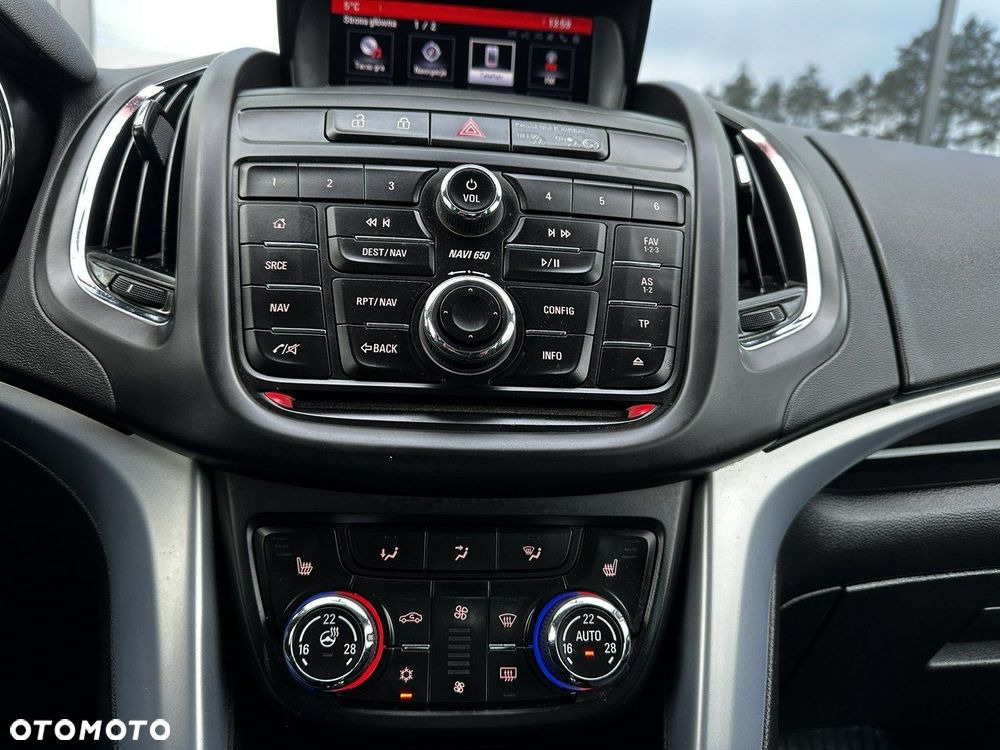 Opel Zafira 1.4 Turbo Active - 20