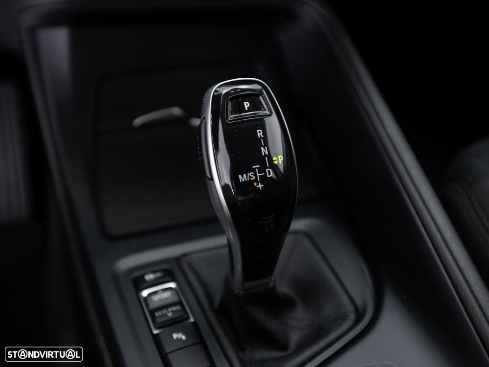 BMW X1 16 d sDrive Auto - 21