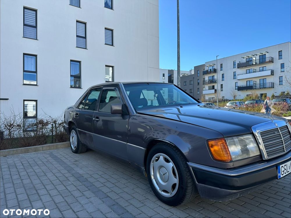 Mercedes-Benz W124 (1984-1993) - 4
