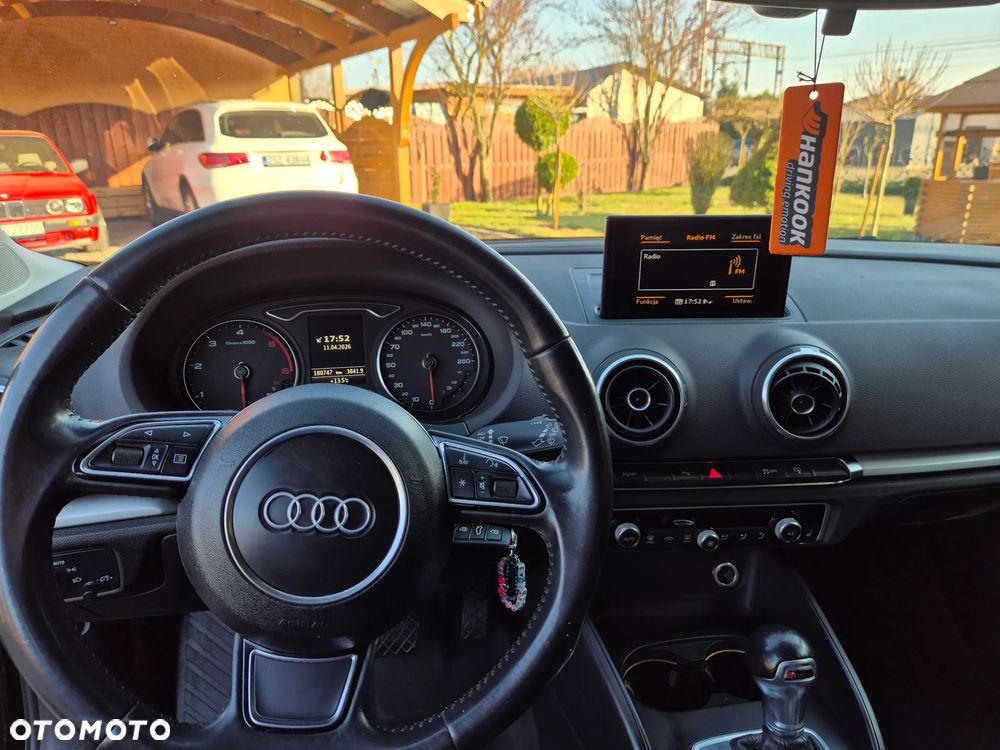 Audi A3 Sportback 2.0 TDI S tronic - 5