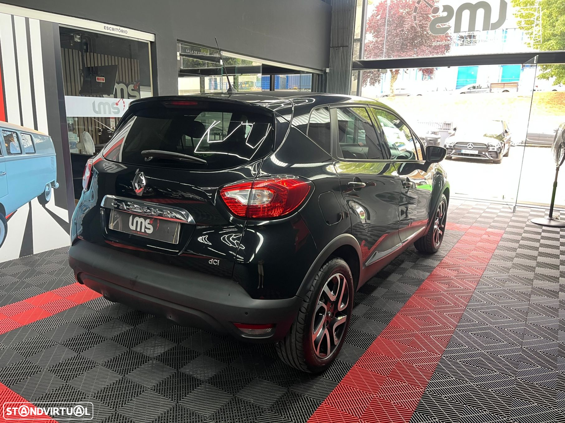 Renault Captur 1.5 dCi Exclusive - 4