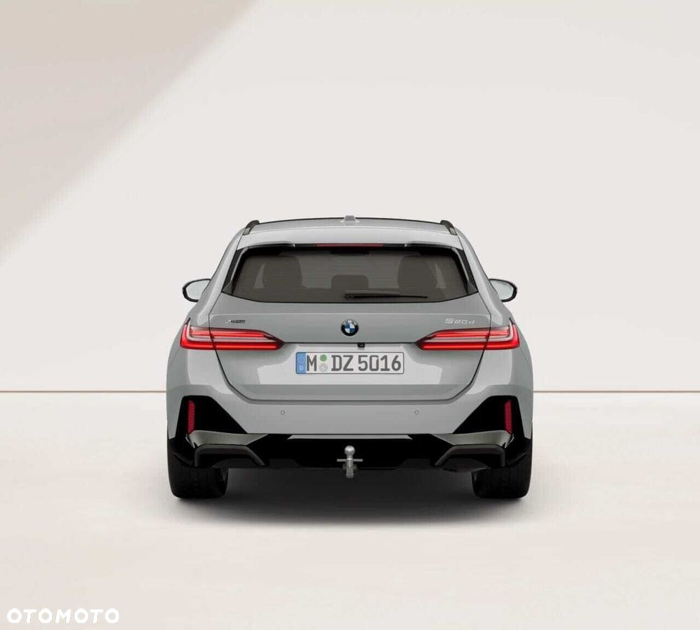 BMW Seria 5 520d xDrive mHEV M Sport - 5