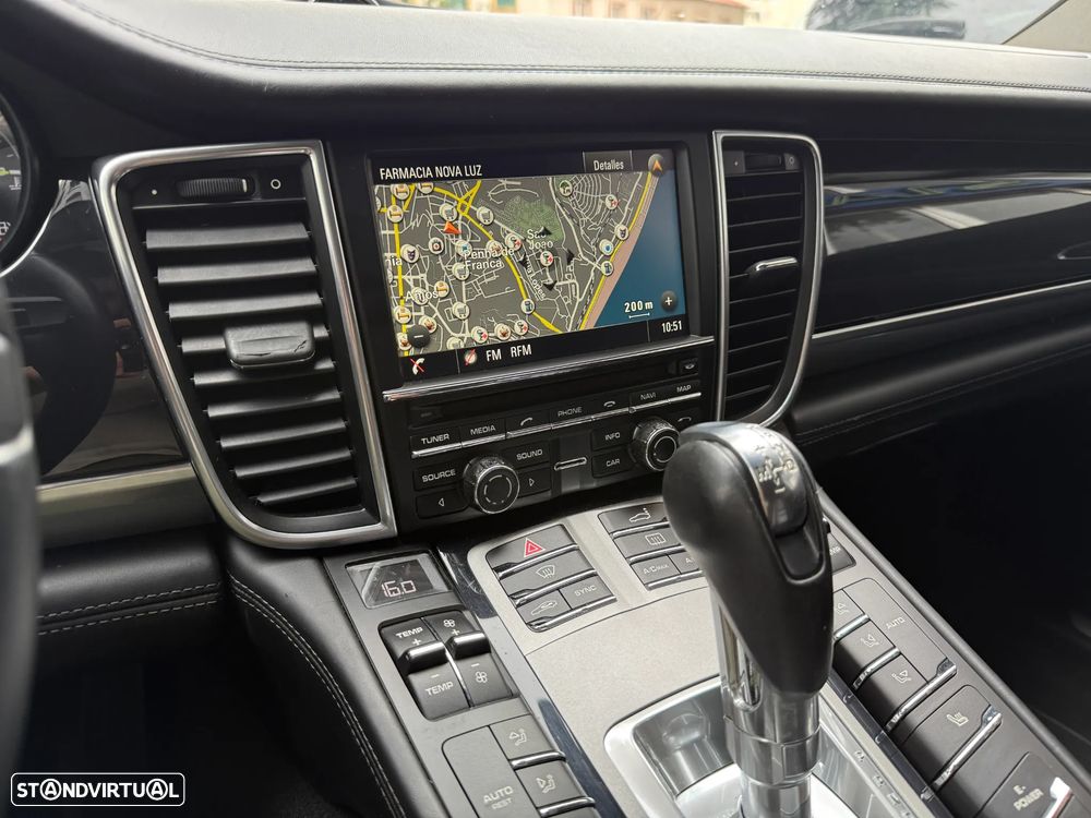 Porsche Panamera S Hybrid - 13