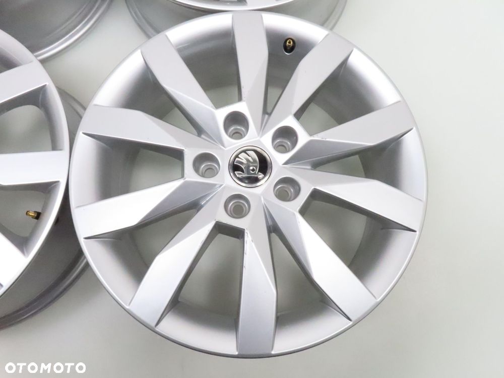 Alufelgi 17'' Skoda Octavia Superb 5x112 6J ET48 5E0601025N - 7