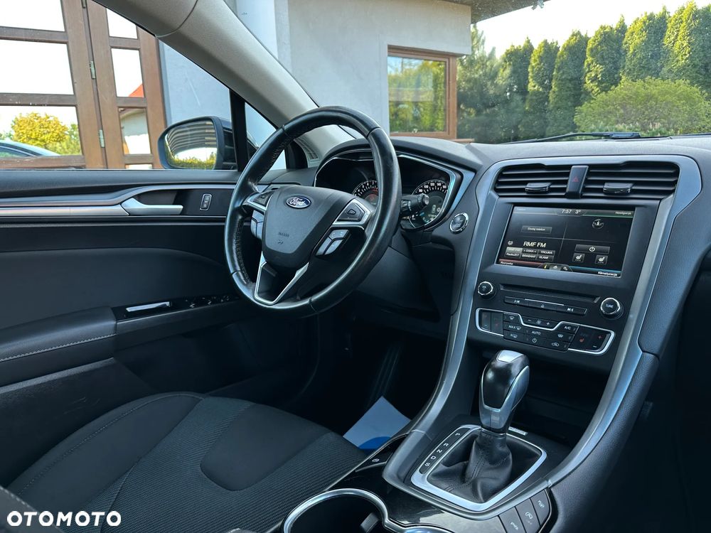Ford Mondeo - 24