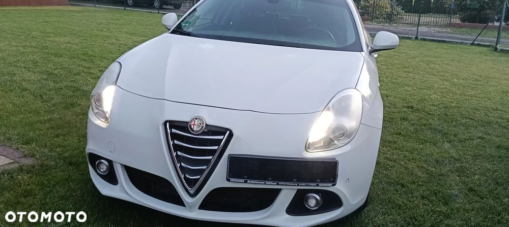 Alfa Romeo Giulietta 2.0 JTDM - 6