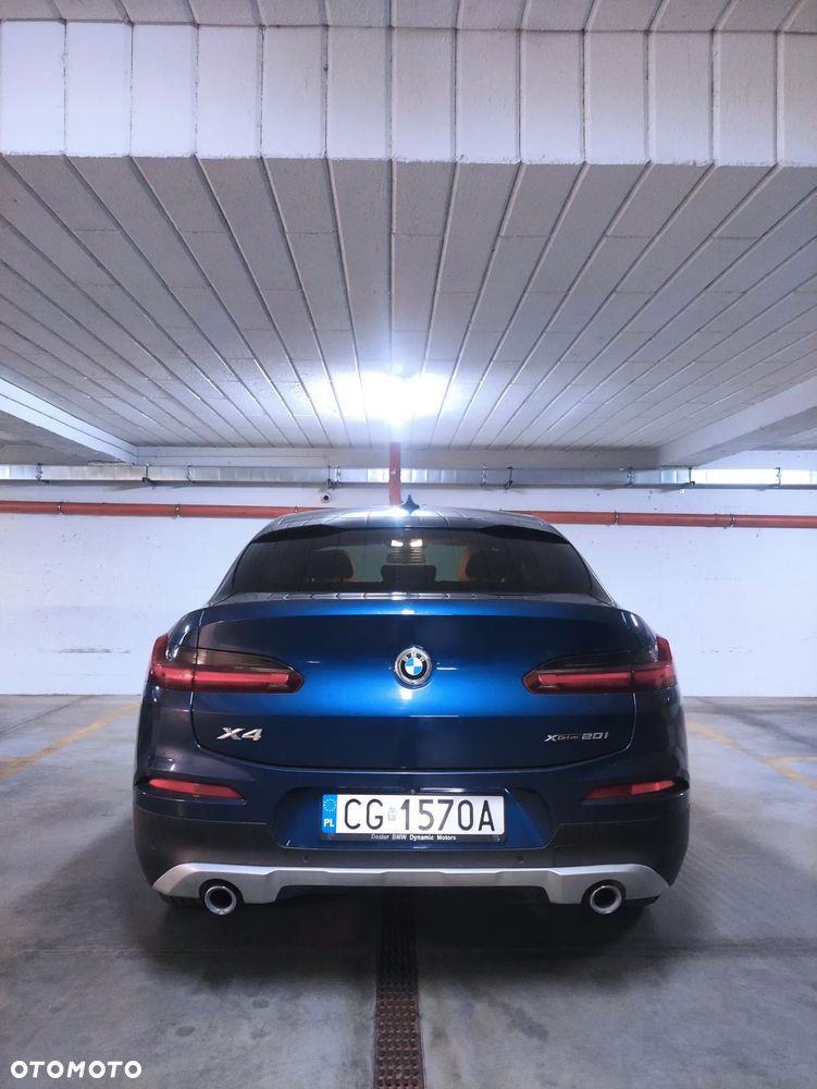 BMW X4 xDrive20i xLine sport - 4