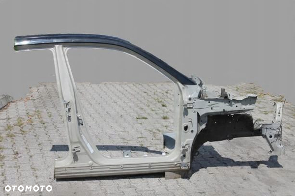ĆWIARTKA  PRÓG PRAWY PRZÓD SŁUPEK SUZUKI VITARA II III 15- A9N / C51