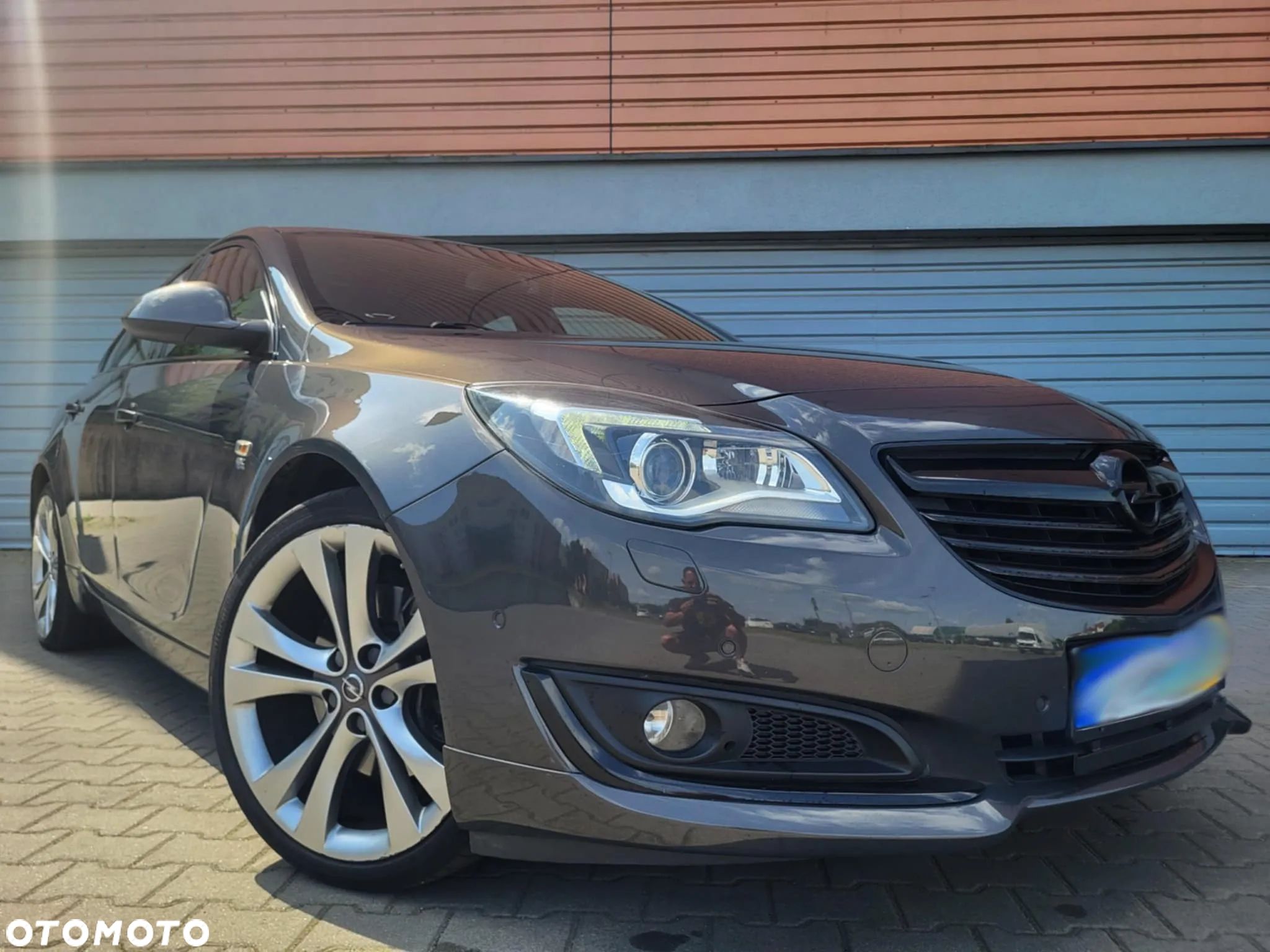Opel Insignia 2.0 T Cosmo 4x4 EU6 - 1