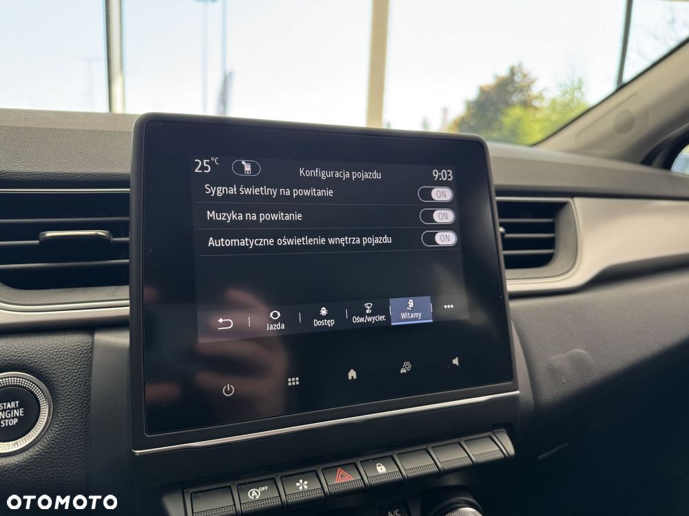 Renault Captur - 32