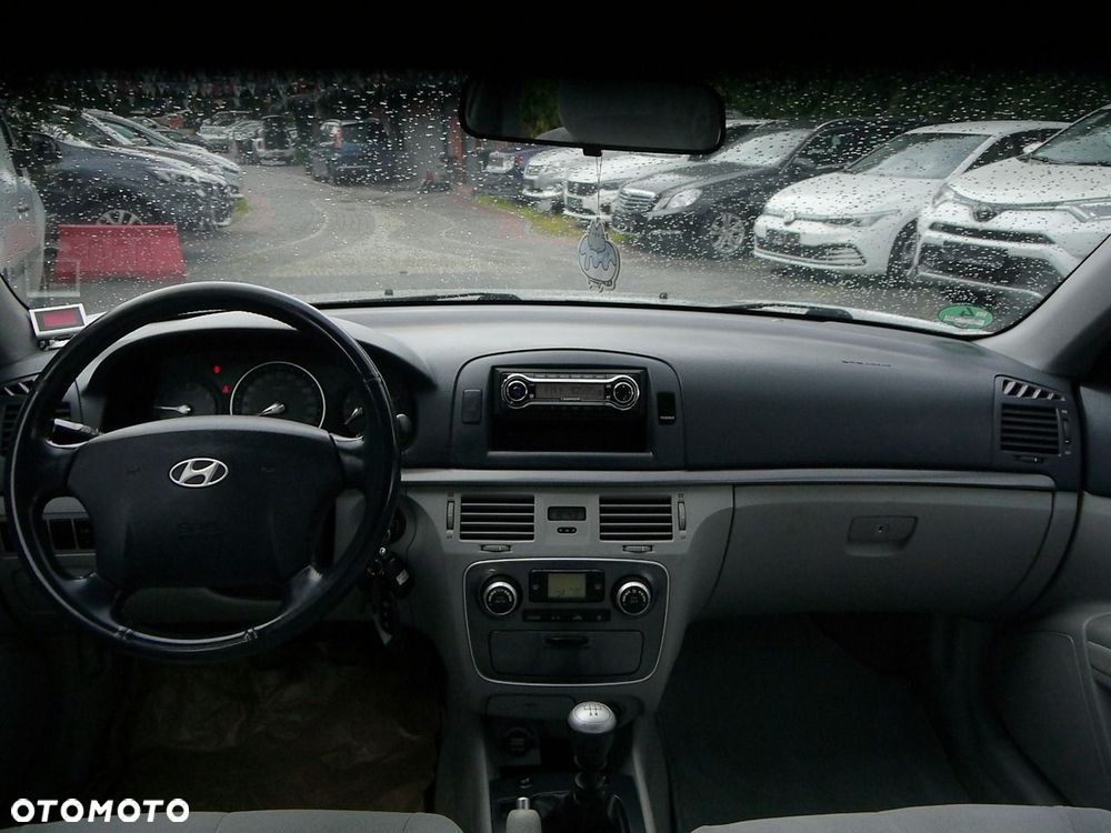 Hyundai Sonata 2.4 GLS - 21