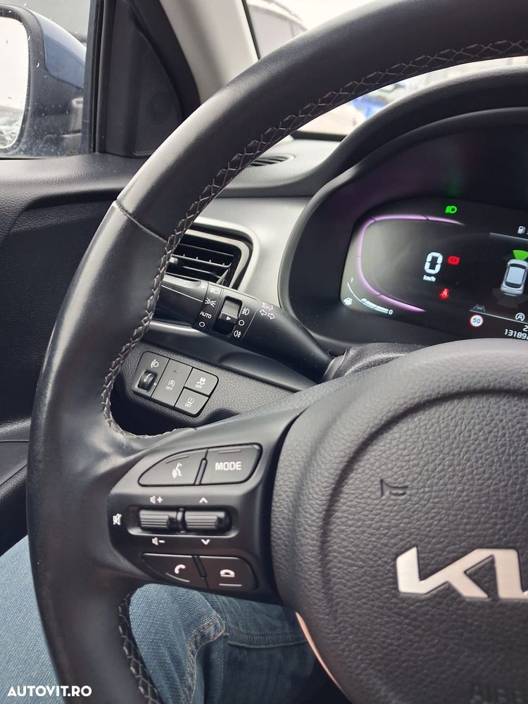 Kia Stonic 1.2 MPI 5MT Urban - 7