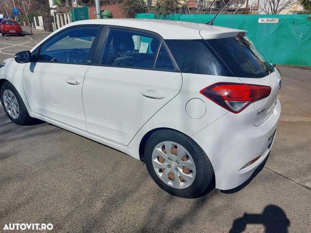 Hyundai i20 - 4