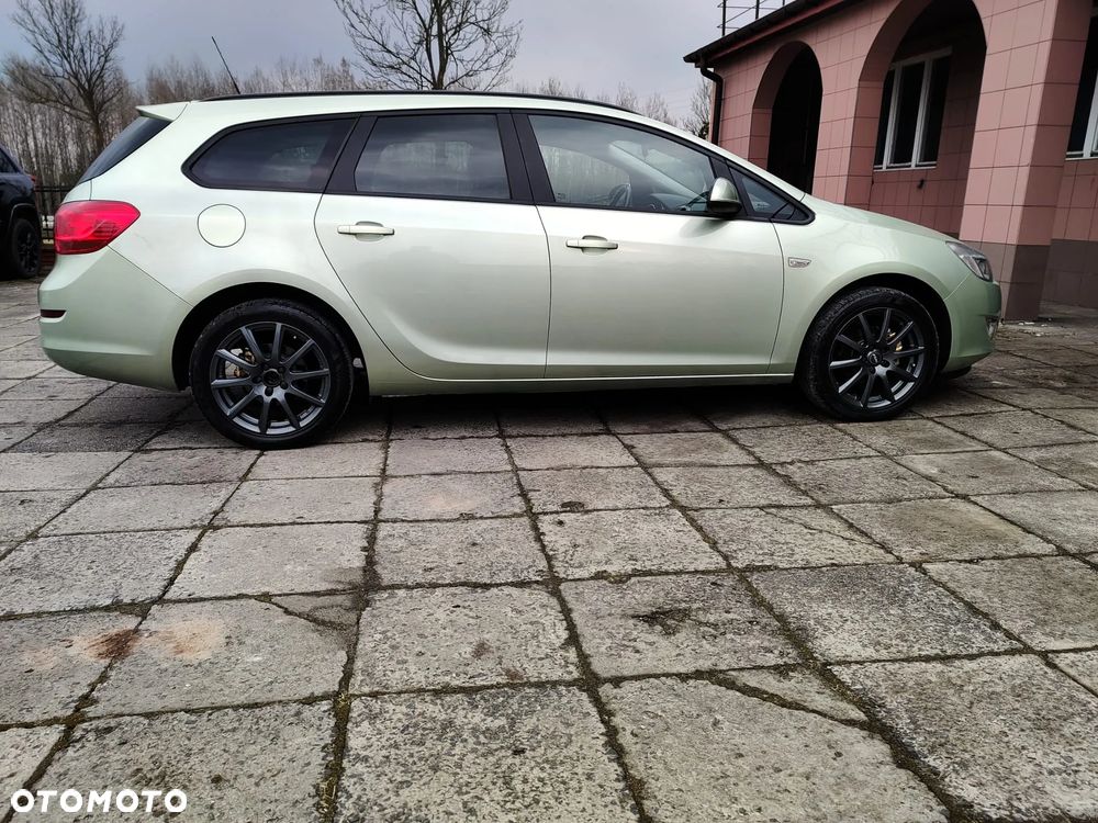 Opel Astra - 8