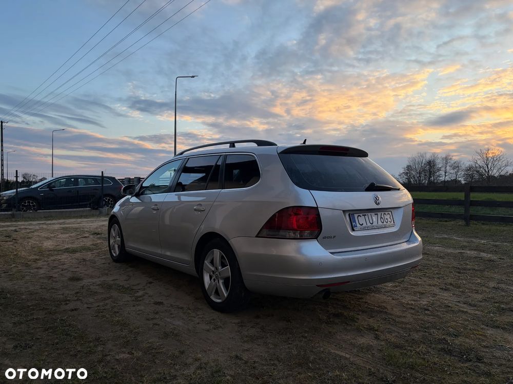 Volkswagen Golf 1.6 TDI Highline - 3