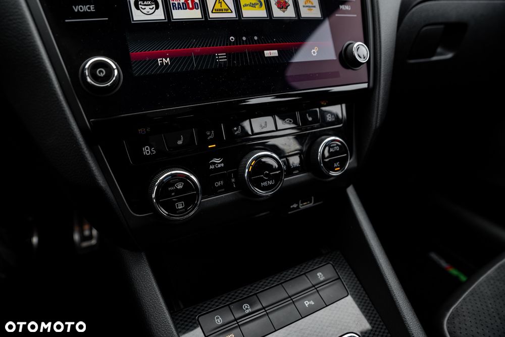 Skoda Octavia 2.0 TDI RS DSG - 31