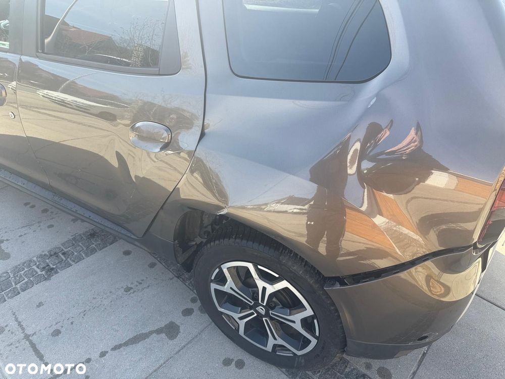 Dacia Duster 1.6 SCe Comfort - 22
