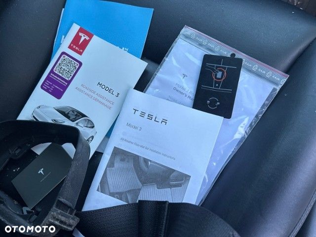Tesla Model 3 - 19