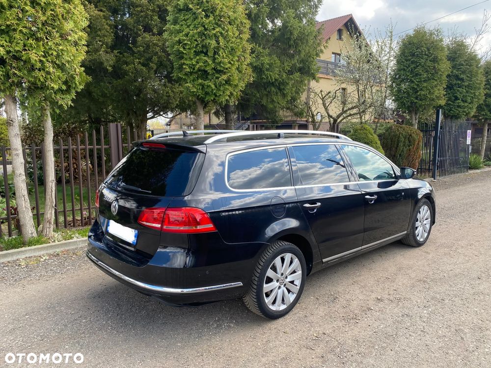 Volkswagen Passat 2.0 TDI DSG Highline - 2