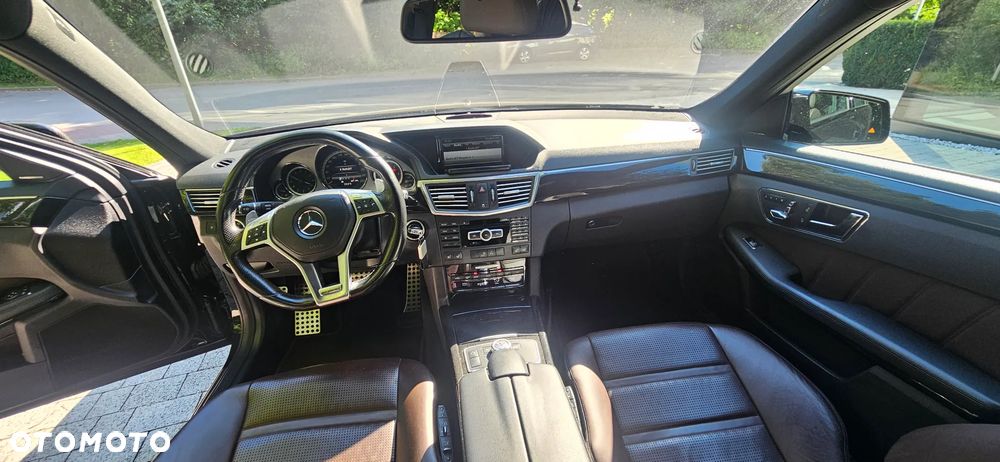 Mercedes-Benz Klasa E - 9