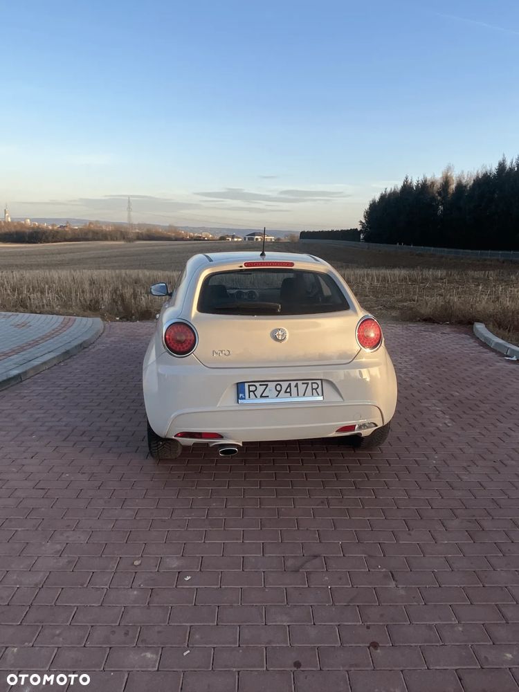 Alfa Romeo Mito 1.3 JTDM Distinctive - 4