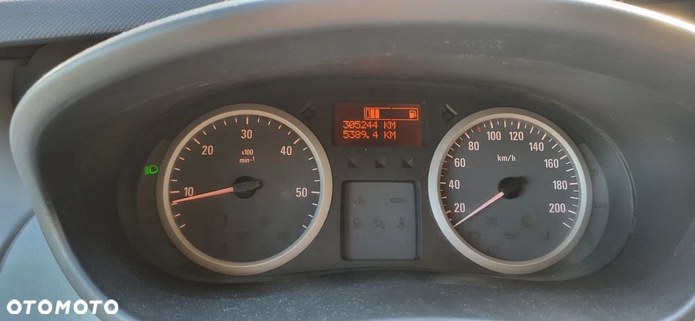 Opel Vivaro - 7