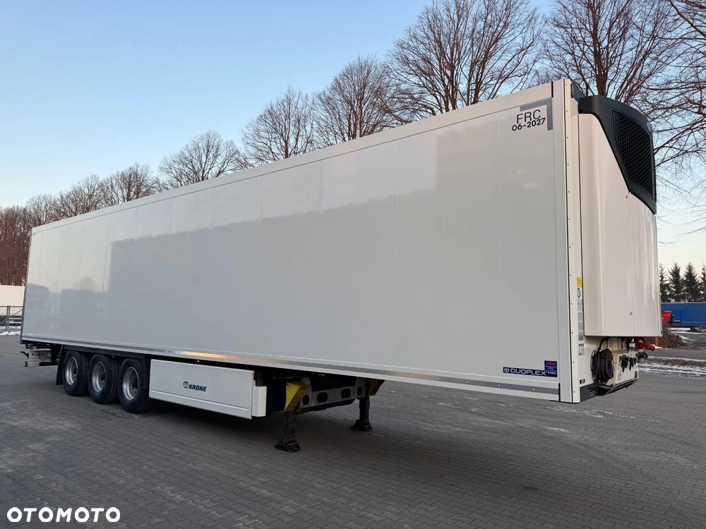 Krone Hakowa, Carrier Vector HE19, Nowe opony!! - 2