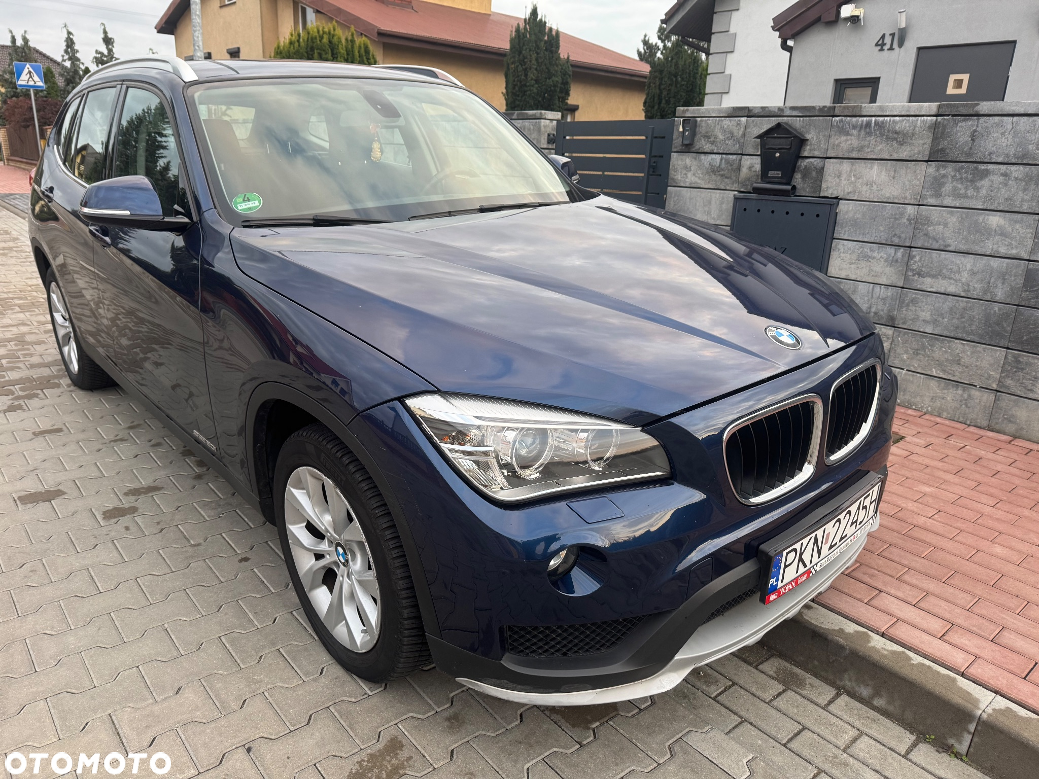 BMW X1 sDrive20i Sport Line - 2