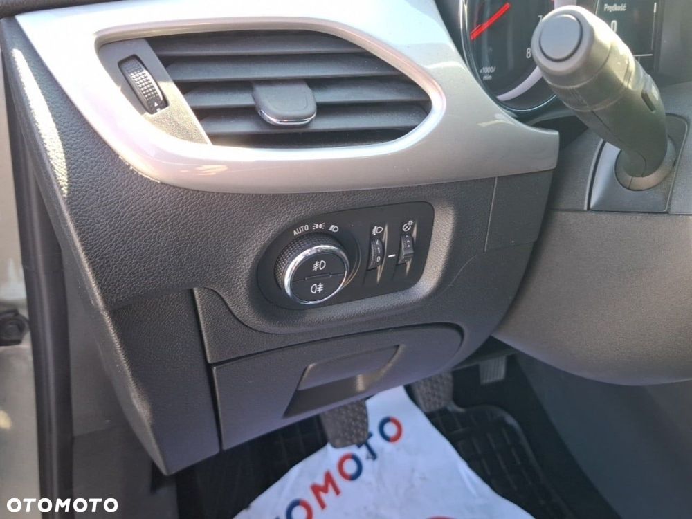 Opel Astra - 19