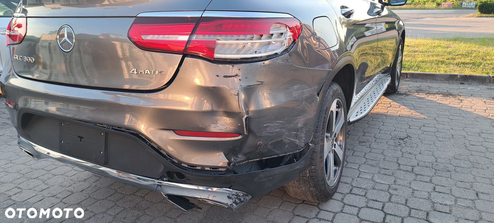 Mercedes-Benz GLC 300 4-Matic - 7