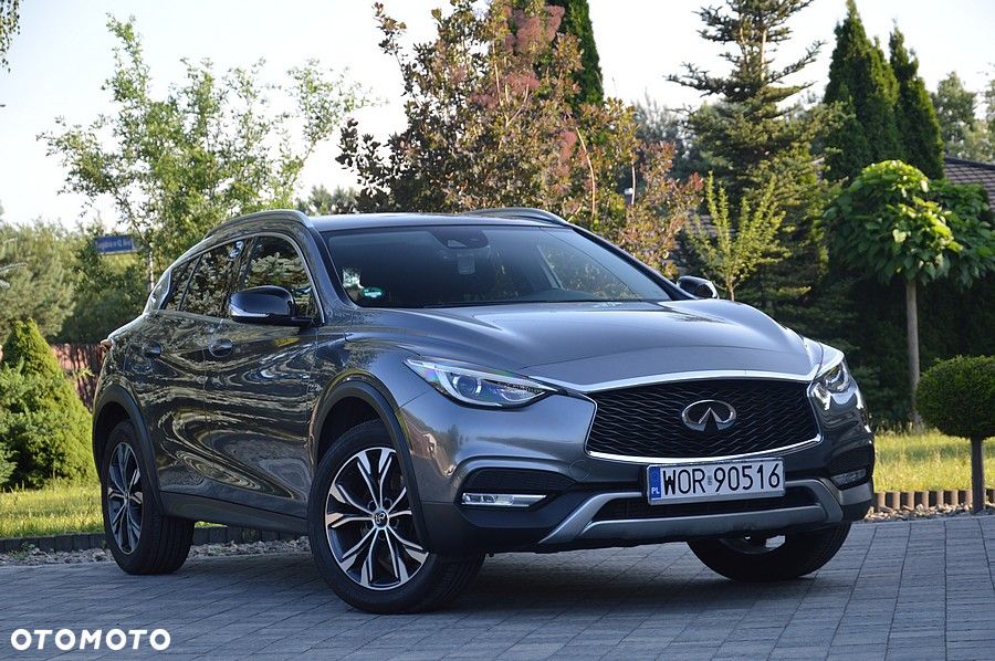 Infiniti QX30 2.2d DCT AWD Luxe - 2