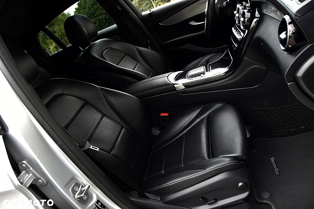 Mercedes-Benz GLC 200 4-Matic - 21