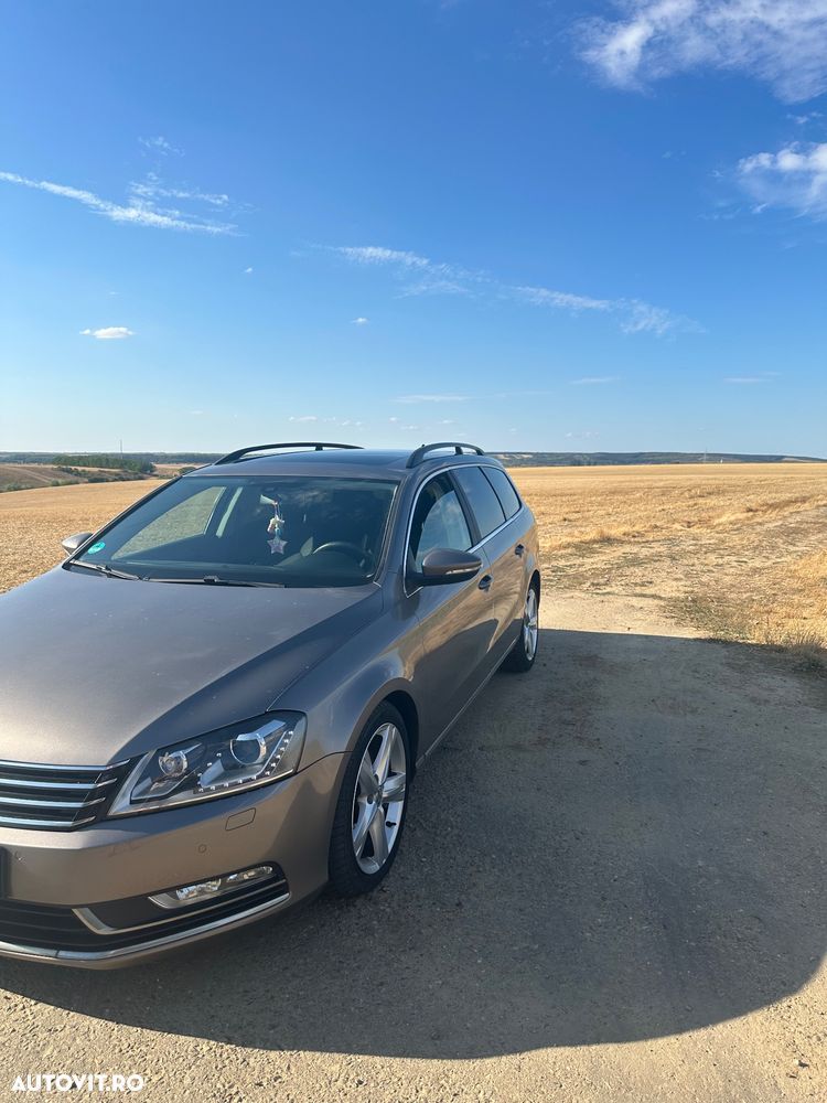 Volkswagen Passat 2.0 TDI Blue TDI Highline - 15