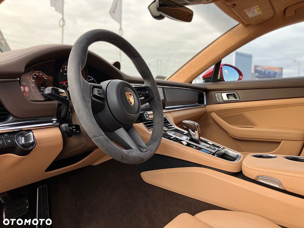 Porsche Panamera - 13