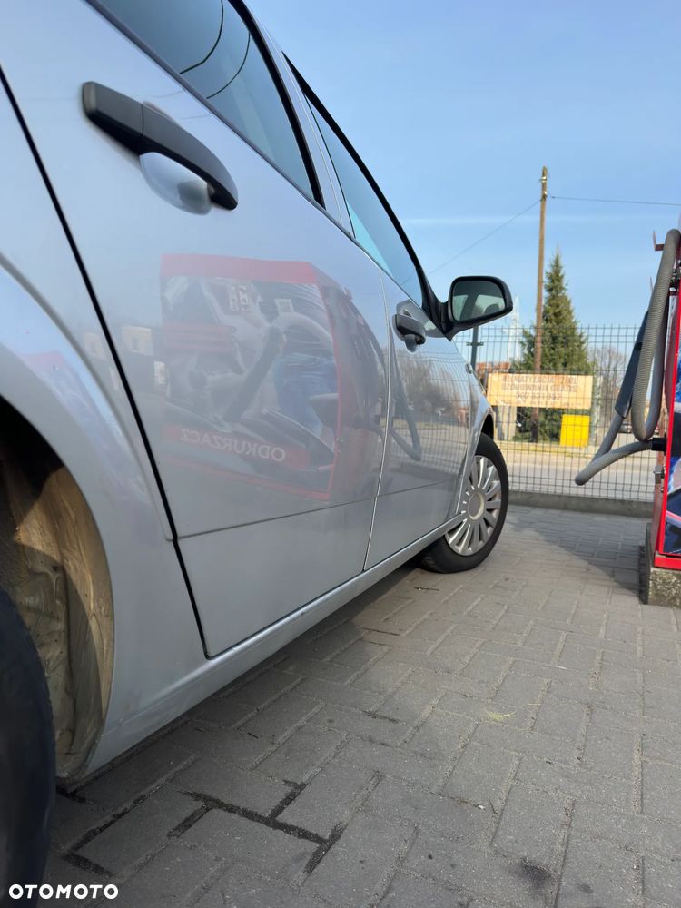 Opel Astra 1.6 - 8
