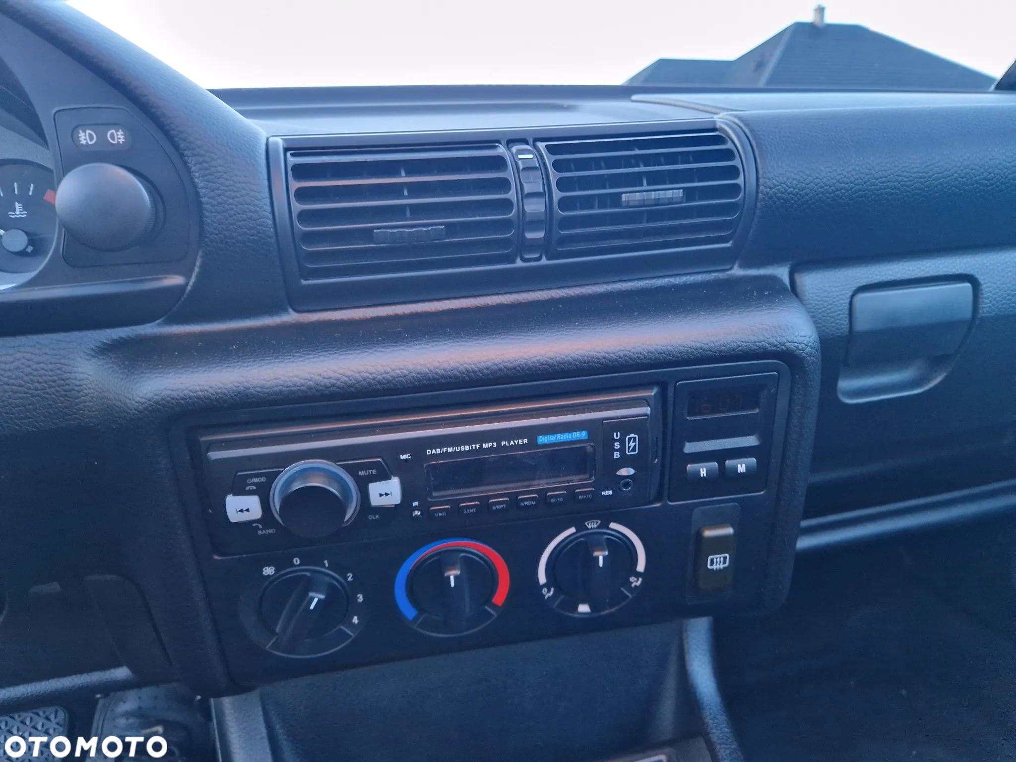 BMW Seria 3 - 12