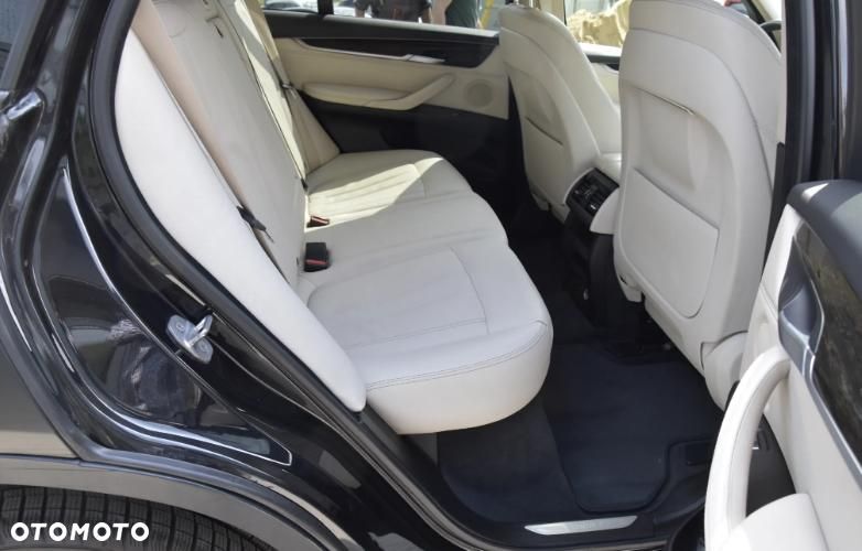 BMW X5 xDrive25d - 15
