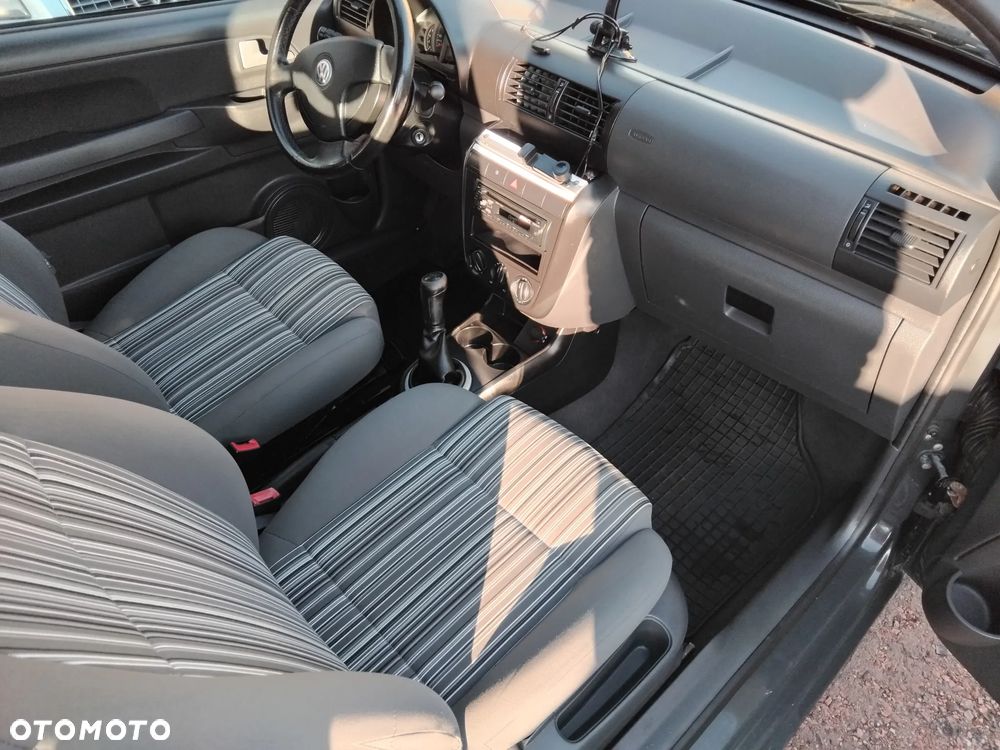 Volkswagen Fox 1.2 - 30